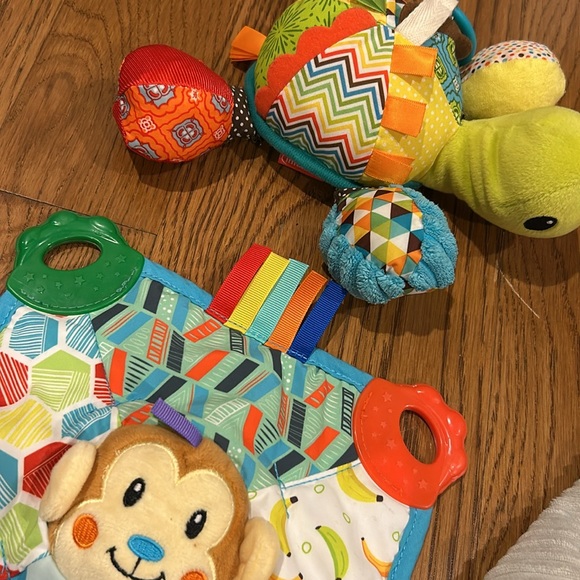Three Baby Toys:  Infantino Pal Turtle, Bright Stars Elephant, NUBY Monkey - Picture 13 of 16